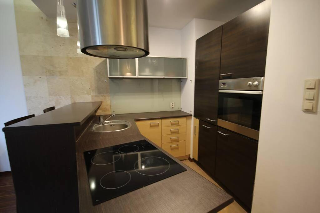 Апартаменти Parkowy Apartament Вроцлав Екстер'єр фото